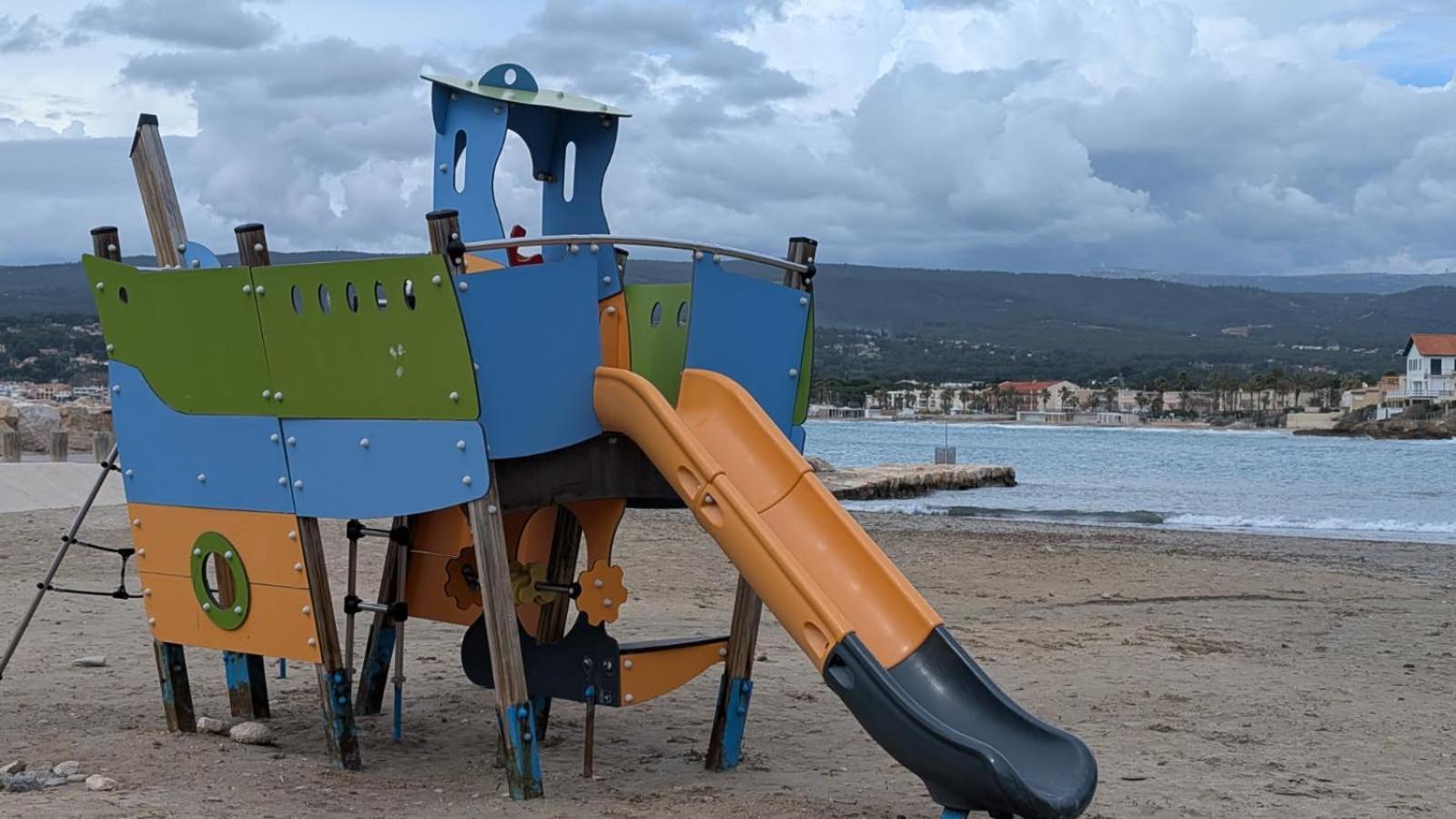 Saint Cyr-Sur-Mer La Madrague Les Aigues Marines Bagian luar foto